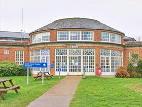 Plan to close Cambridge veterinary program sparks outcry