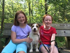 2-children-Jack-Russell-Terrier